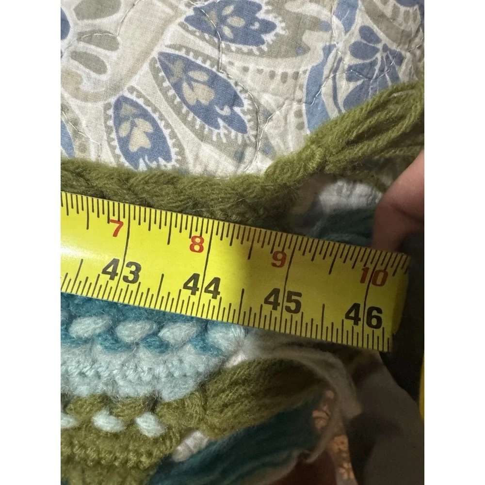 Vintage Hand Knit Crochet Throw Afghan 32